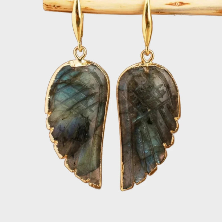 עגילי חופש לברדורייט - חופש, דמיון והגנה בזוג אחד