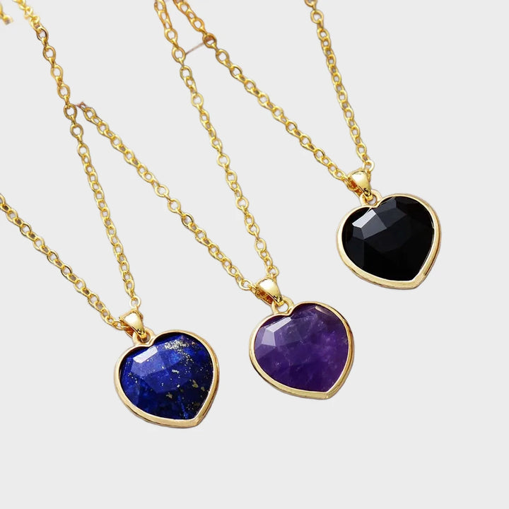 שרשרת “לב מזהב” – תליון אבן טבעית על שרשרת מצופה זהב