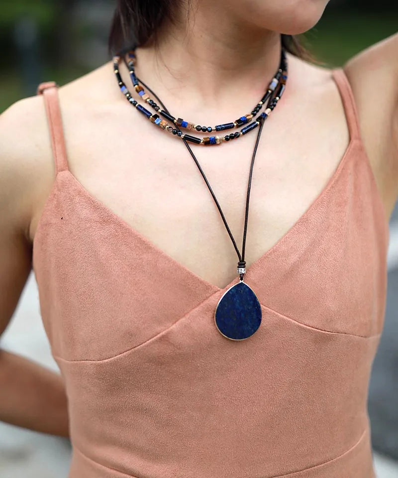 קולר “פסיפס בוהו” – חרוזי אבנים טבעיות