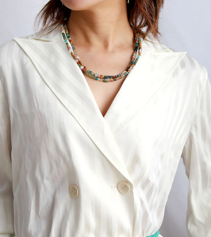 קולר “פסיפס בוהו” – חרוזי אבנים טבעיות