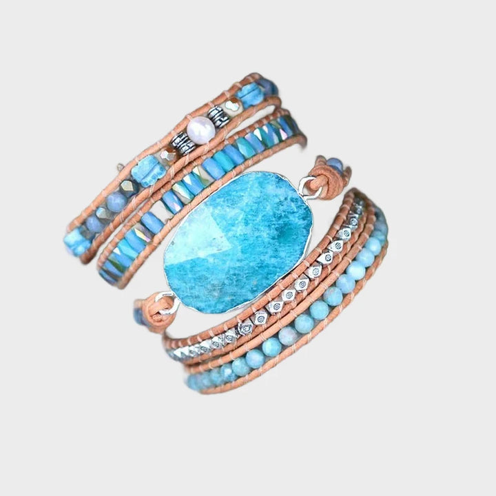 צמיד עטיפה אמזונייט כחול־מים – רוגע, הגנה וסטייל רב־שכבתי